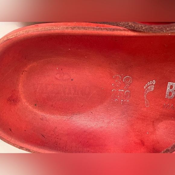 Valentino Garavani & Birkenstock Unisex Arizona Red‎ Leather Sandals Sz 8.5 (39) - Picture 9 of 14